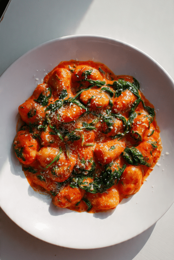 One Pan Creamy Tomato Spinach Gnocchi