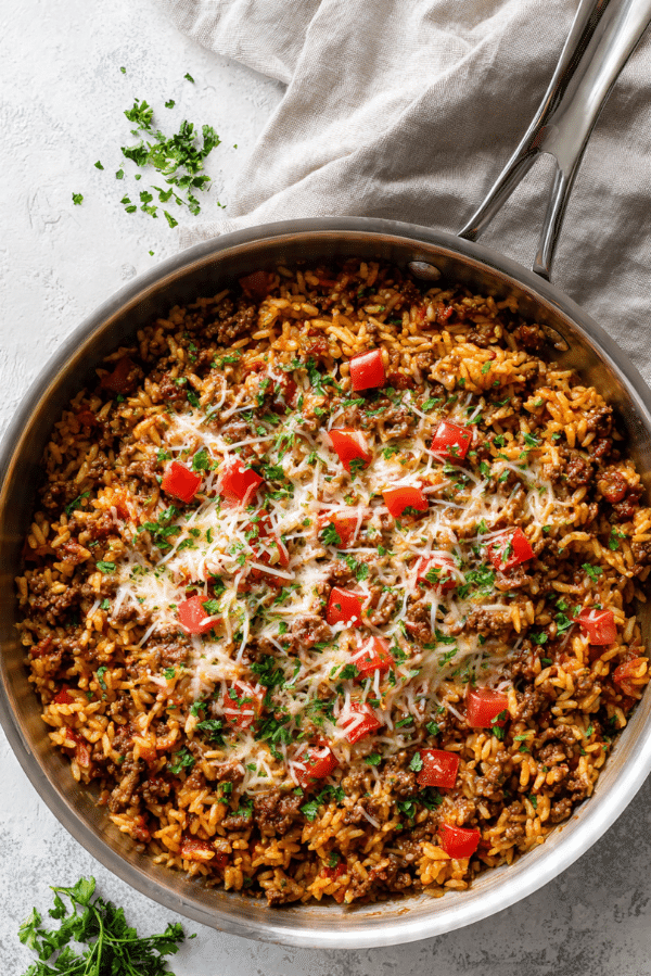 Italian style ground beef and rice skillet