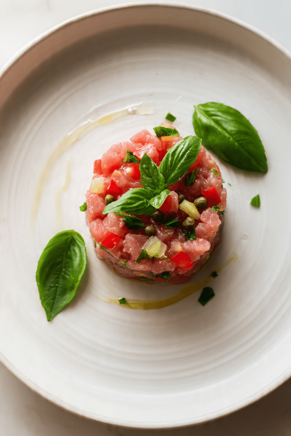 Tuna Tartare with Tomatoes