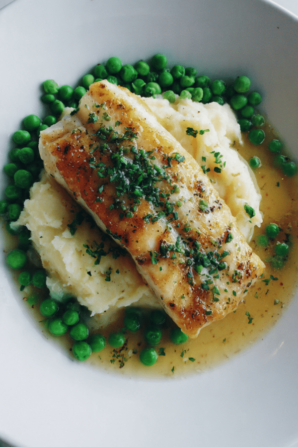 Garlic Butter Seabass with Mash & Peas